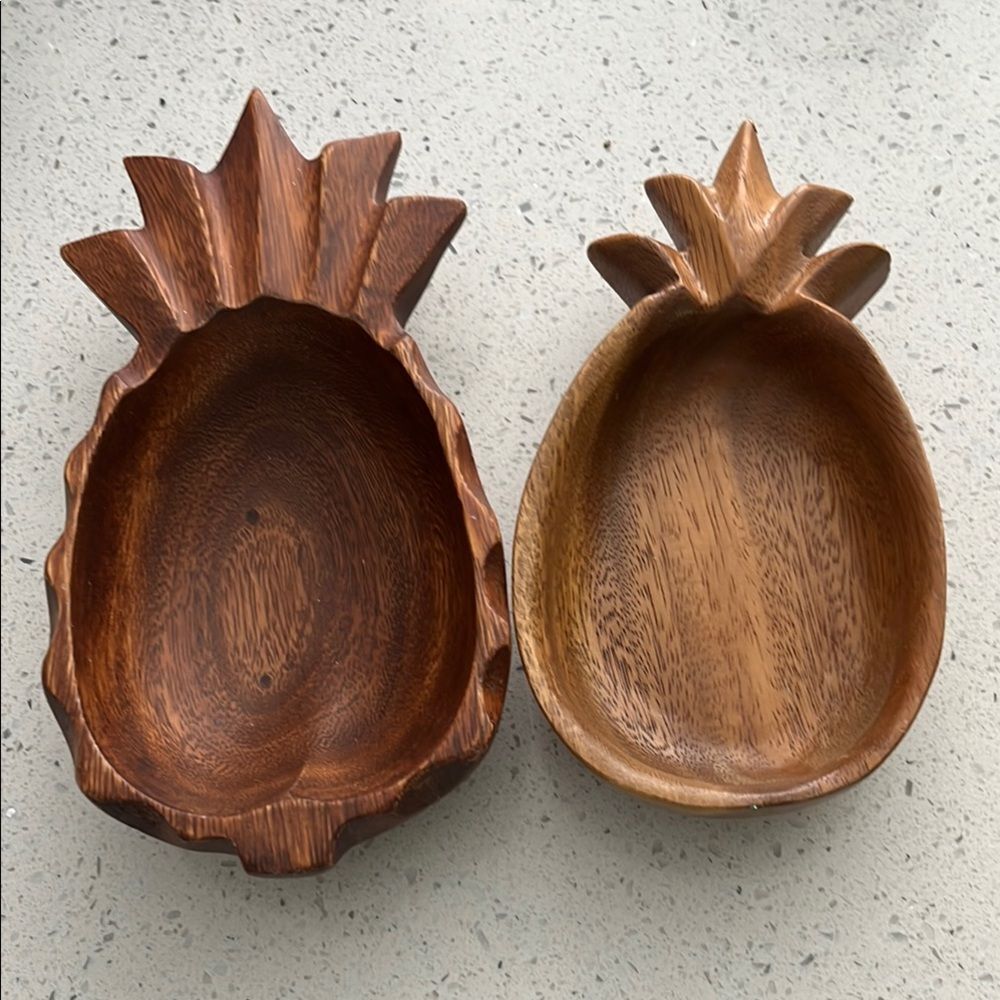 Harry’s Pod Wood Hawaiian Monkey Pod Pineapple-Shaped Wooden Serving Bowls Set 2